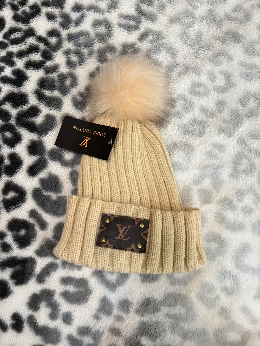 Fashion Beige Cozy Beanie NWT